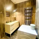 Design & Confortable Flat Between Arc De Triomphe & Tour Eiffel