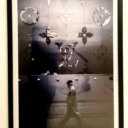 Arty Chic Flat Between Arc De Triomphe & Eiffel Tower פריז