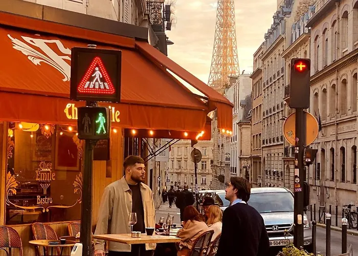 아파트 Arty Chic Flat Between Arc De Triomphe & Eiffel Tower 파리